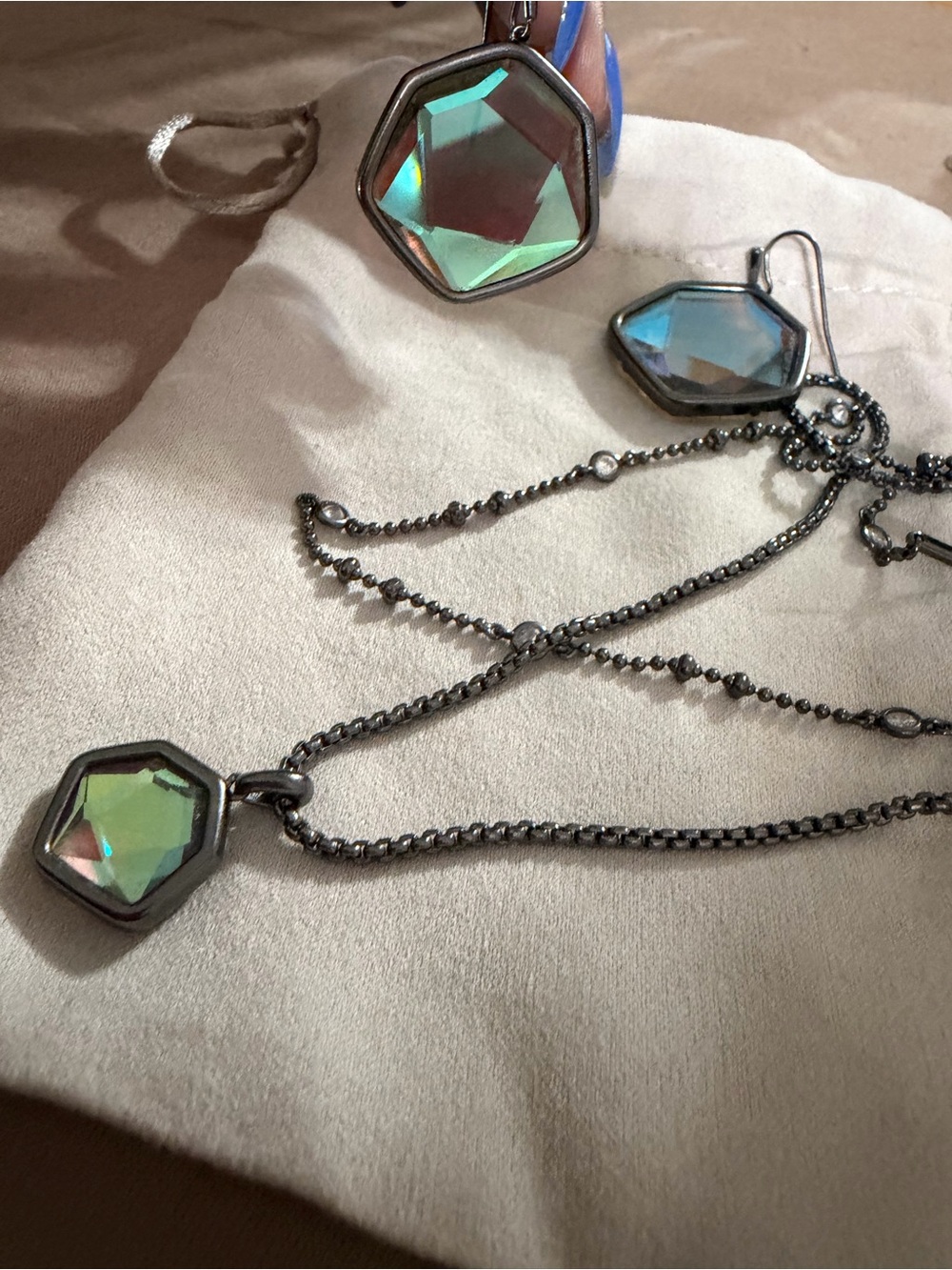Kendra Scott Vanessa Faceted Dichroic Glass Gunmetal Earrings and Necklace